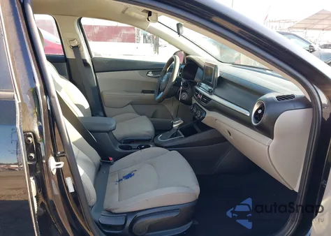 2020 Kia Forte Fe/Lxs z USA, uszkodzony, nr VIN 3KPF24ADXLE196375